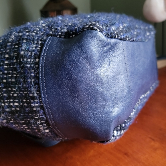 Coach Chelsea Blue Bouclé Satchel W/ Blue Leather #17813 - Picture 10 of 16